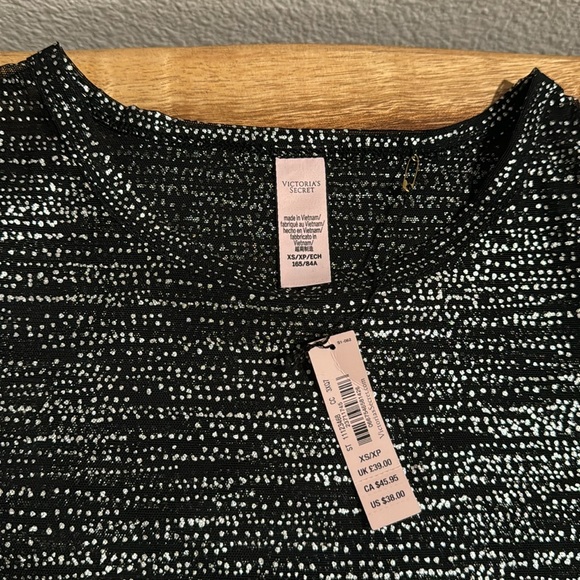 Sold VICTORIA'S SECRET SHEER TOP SIZE XS - Picture 2 of 3